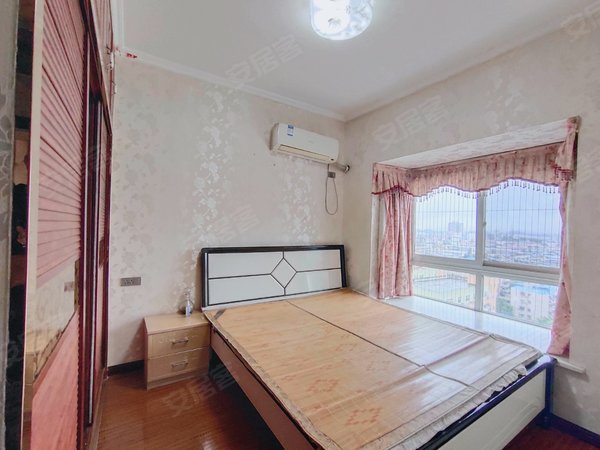 重庆铜梁铜梁城区金豪嘉苑零虚假,壹号公馆对面,新城区电梯房便,宜的