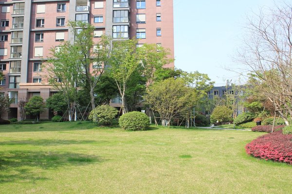 朗诗绿色街区优点,不足,朗诗绿色街区怎么样,朗诗绿色街区周边房产中