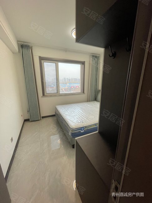 天泰滟澜公馆精装10楼144平带车位储藏室南北通透118万