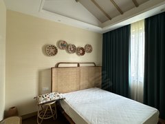 湖州德清德清市区莫干溪谷 合院 3室2厅2卫，豪华装修中央空调，地暖，大花园出租房源真实图片