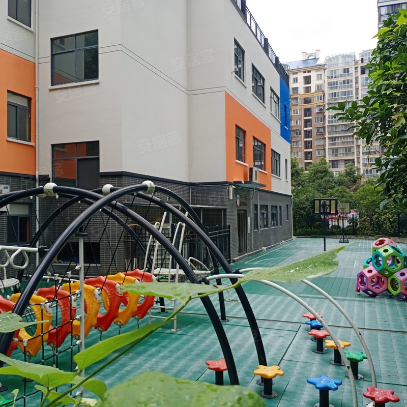 【梓山湖领御, 梓山湖领御小区详情,房价走势,房源,业主论坛】- 益阳