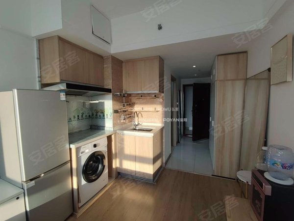 济南历城唐冶绿地城(商住楼)绿地城精装修公寓 拎包入住 南北通透