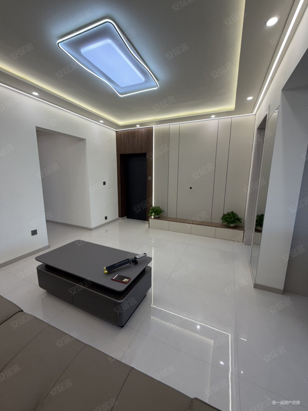 学府雅苑2室1厅1卫87㎡南北32.8万