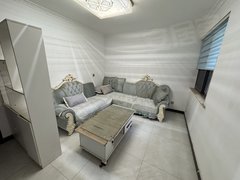 阜阳临泉光明南路同运两室套房出门就是汇英 领包入住部分家具更换1万包物业出租房源真实图片
