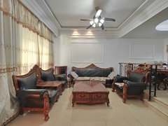 长沙星沙星沙大道碧桂园临湖别墅 价格优惠 适合居家陪读 可商用住人一体出租房源真实图片