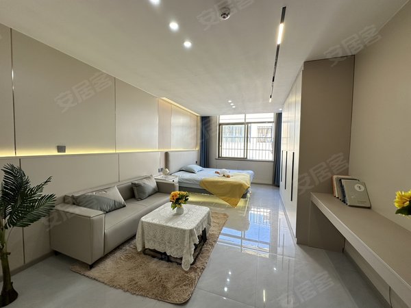 金华东阳东阳江北平川路128-132号楼银泰商圈 河山菜场 服装园区永利酒店 豪华装修 拎包入住即可出租房源真实图片