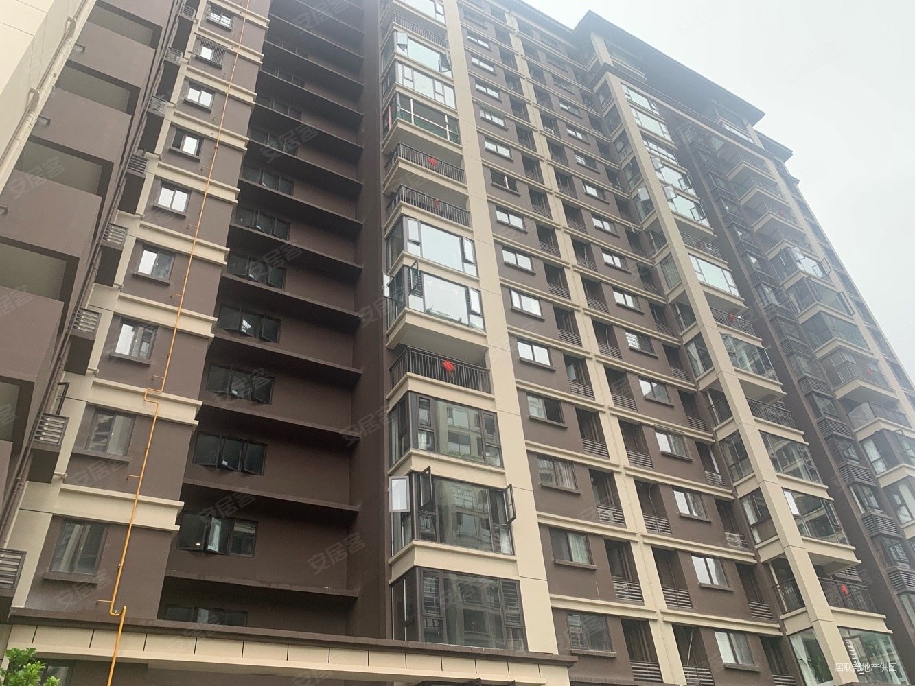 联发君悦朝阳3室2厅1卫94㎡南北88万