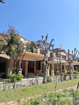 托斯卡纳大边户别墅 专家力荐 楼间距大  临圭塘河