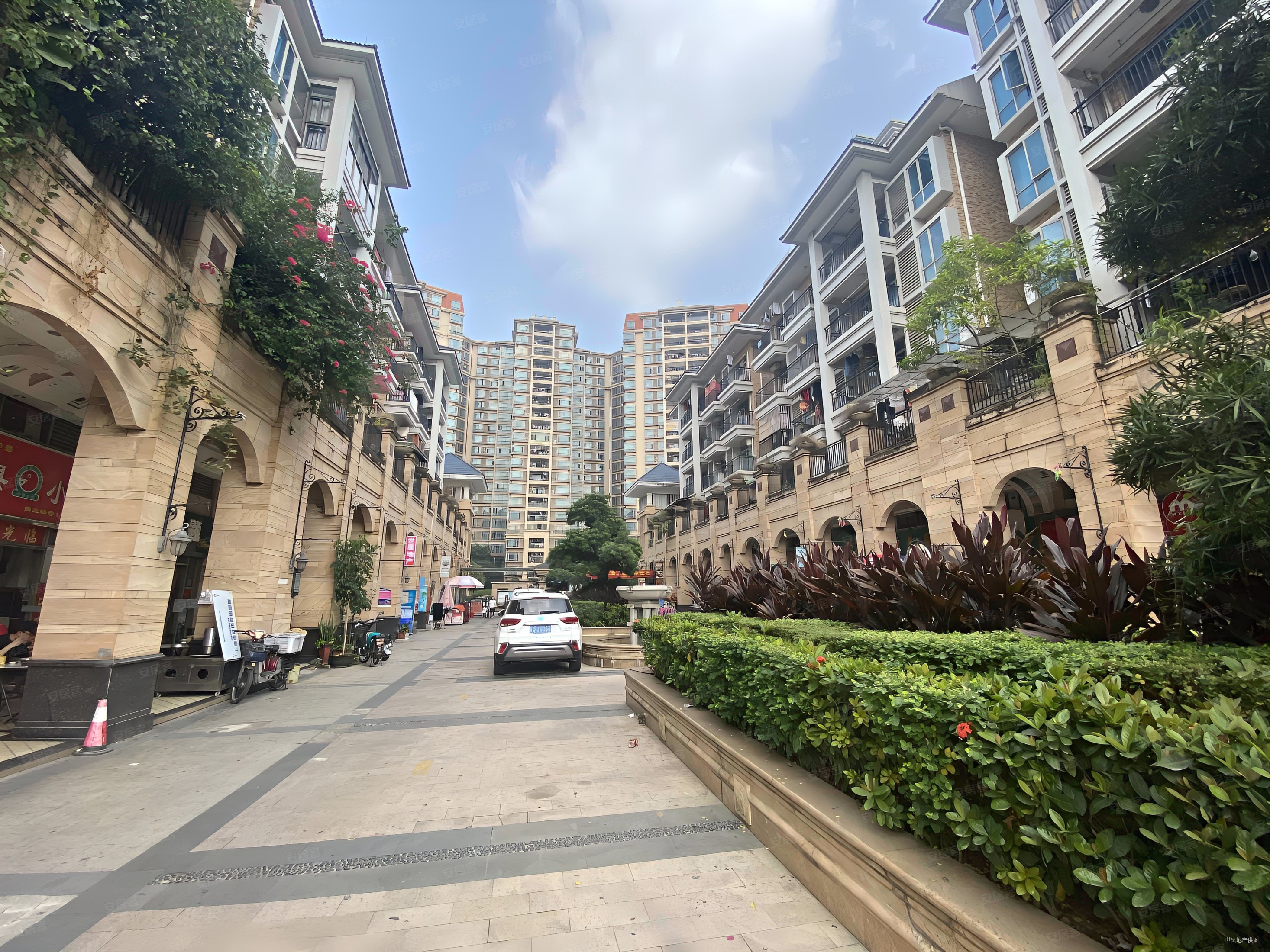 佛山房产网>佛山二手房>南海二手房>盐步二手房>雅居蓝湾>