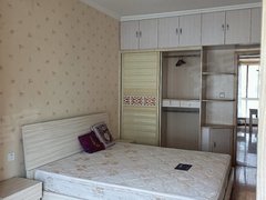 商洛商州天元时代市政府旁,群贤居,高端小区,精装三室电梯房,拎包入住出租房源真实图片