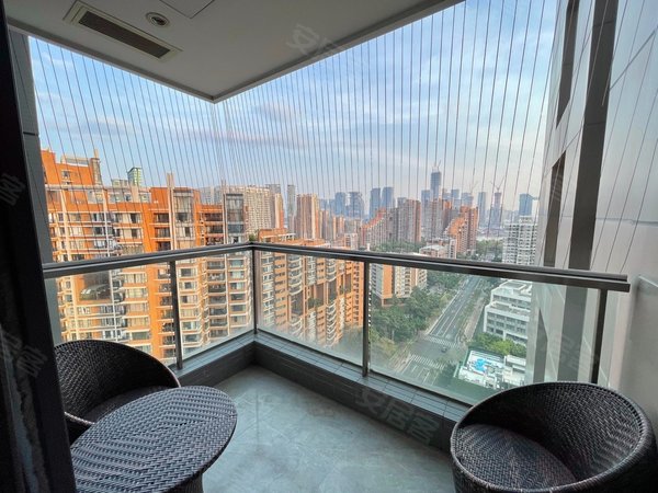 广州天河珠江新城东珠江颐德公馆珠江颐德公馆 复式大四房三卫 景观