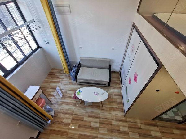 南宁青秀凤岭北万科城(南区商住楼)万科城(南区商住楼) 1室1厅1卫