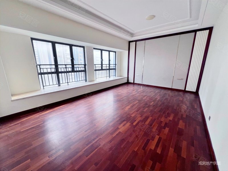 富丰君御大面积独梯独户