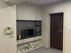 温岭温岭市区五龙山出租 学仕家园 一室独门独户 2200每月 包物业宽带出租房源真实图片