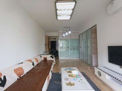 重庆北碚朝阳老城九院旁精装电梯一房出租,家具家电齐全,拎包入住出租房源真实图片