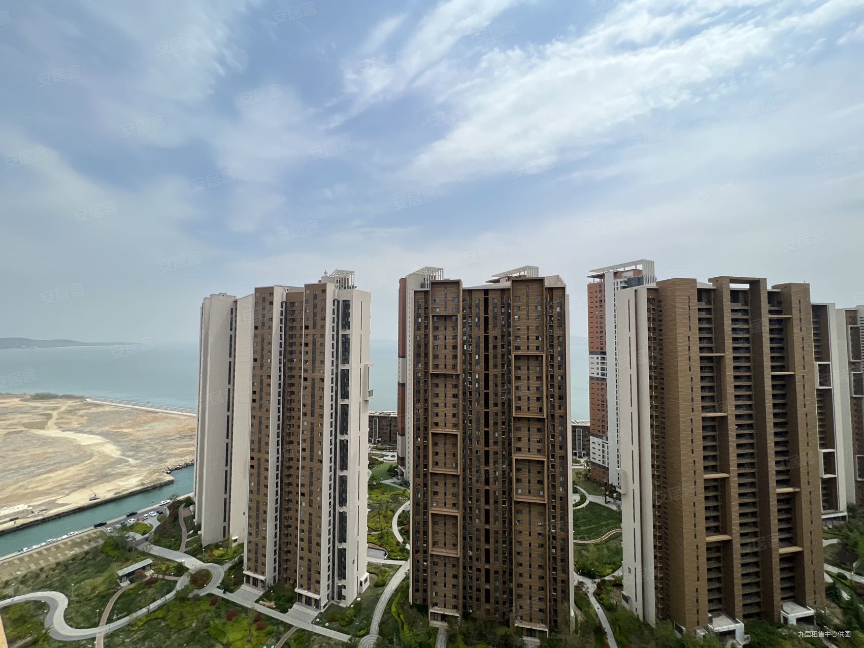 华润威海湾九里3室2厅2卫125.6㎡南188万