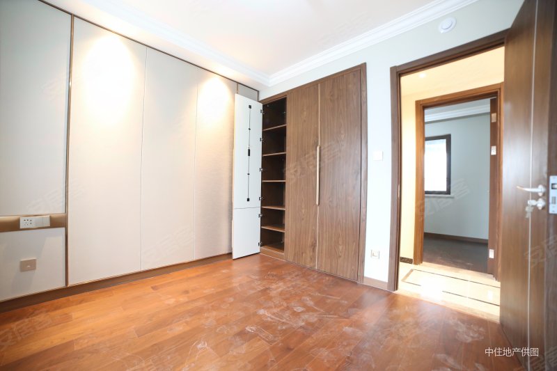 旭辉银盛泰瑞锦台