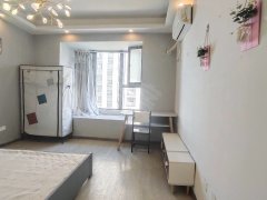 房东急租 吾悅广场 精装修公寓 一室一厅独立卫生间 可做饭