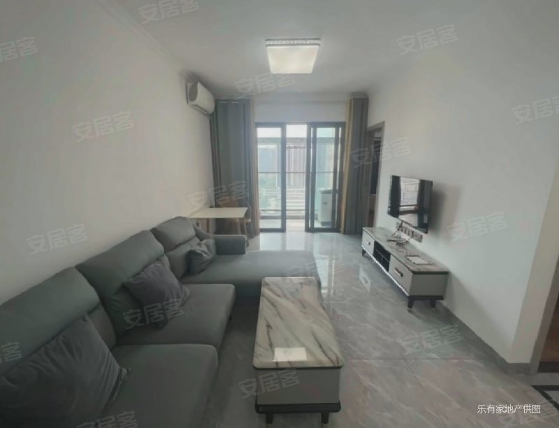 宏发天汇城(二期)3室2厅1卫77.37㎡东南318万