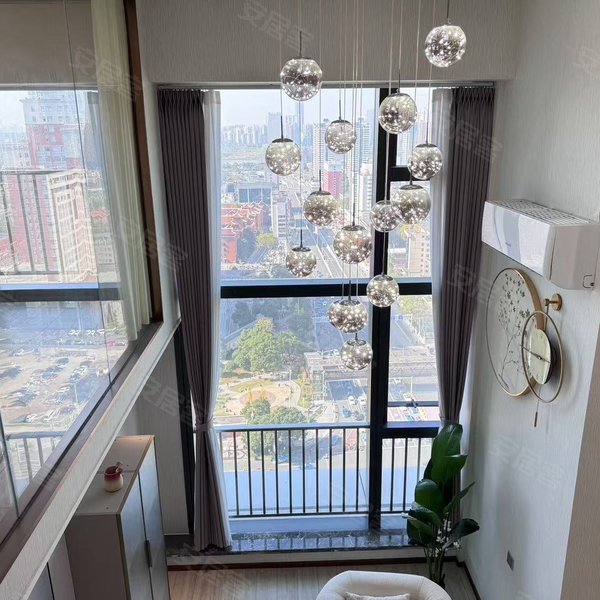 整租｜无中 湘雅医院 富兴时代 文昌阁地铁烈士公园南 押一付一