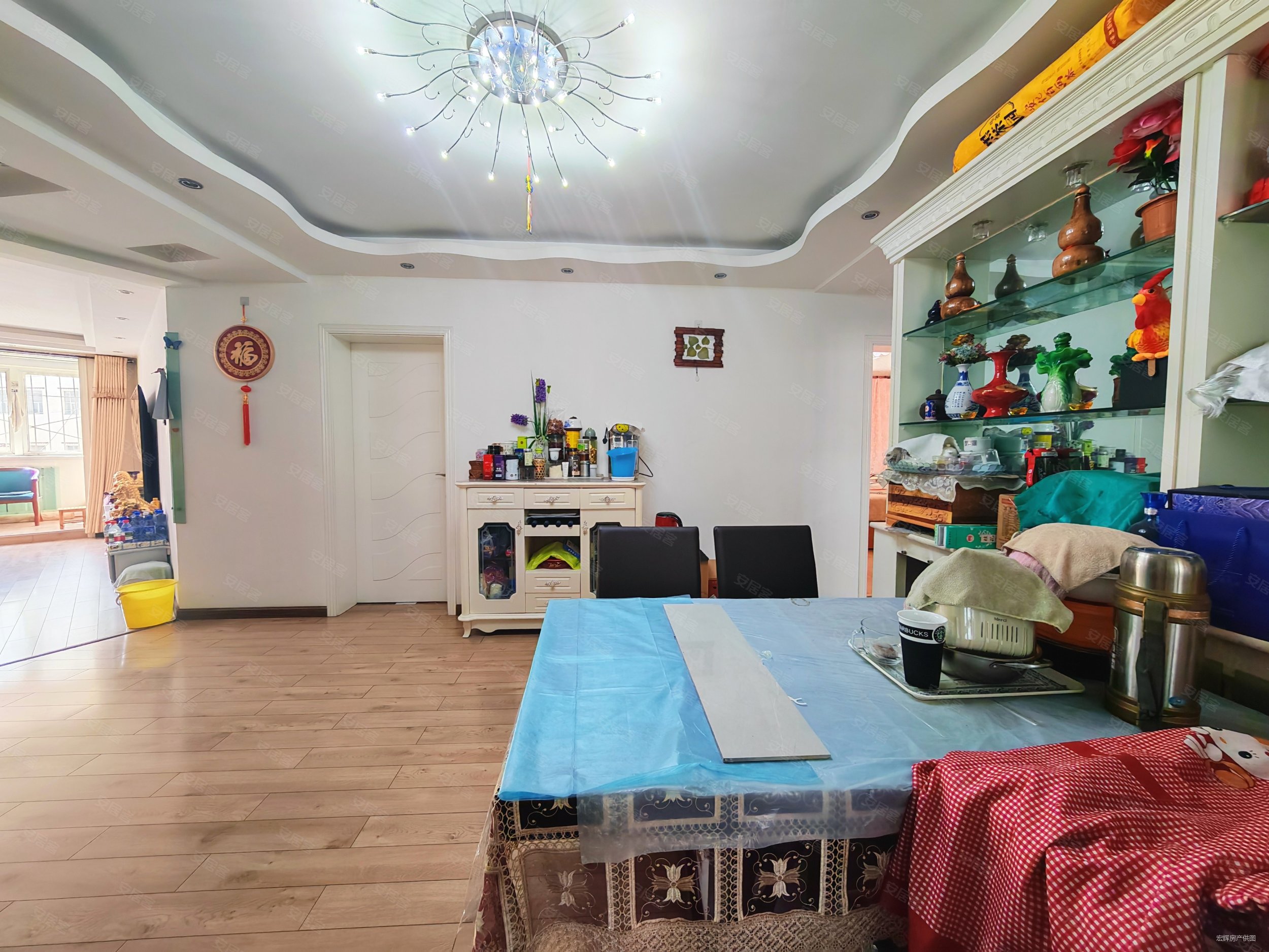 龙源叠翠3室2厅2卫147.81㎡南北76万