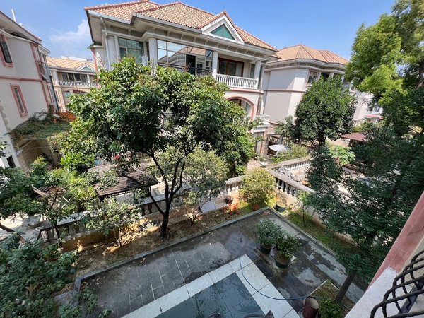 广州花都雅瑶雅图奥园实拍 雅图奥园 别墅六房 家私电齐全 业主好说话