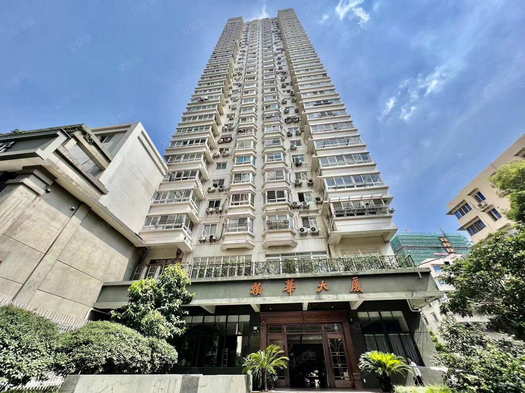 物华大厦(鹿城)3室2厅2卫172.98㎡南北207万