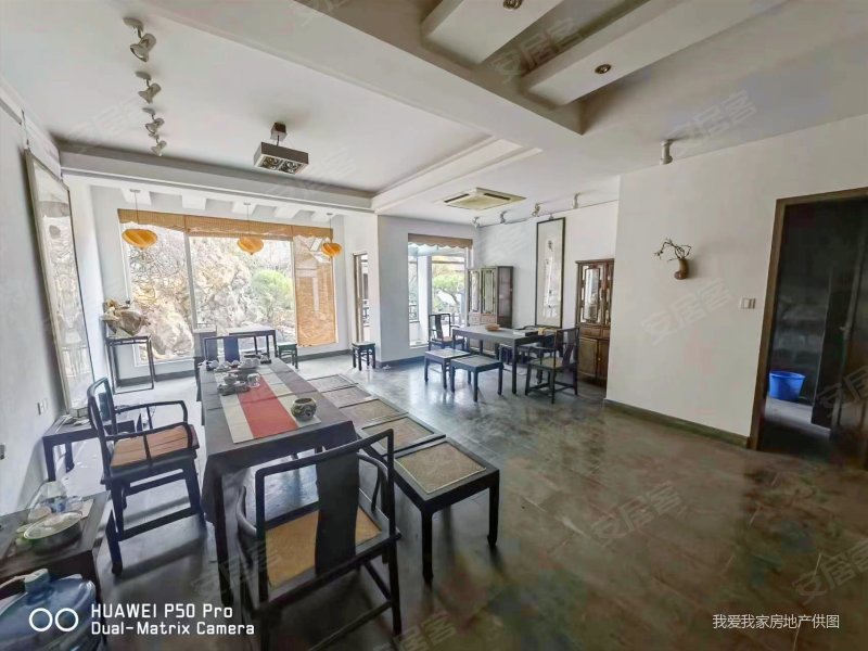 十全街网师园旁院子800多平的别墅一到三层有汽车库