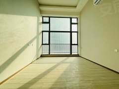 长沙开福湘雅医院华远华时代 90平LOFT空房 可做任何行业 做工作室好房出租房源真实图片