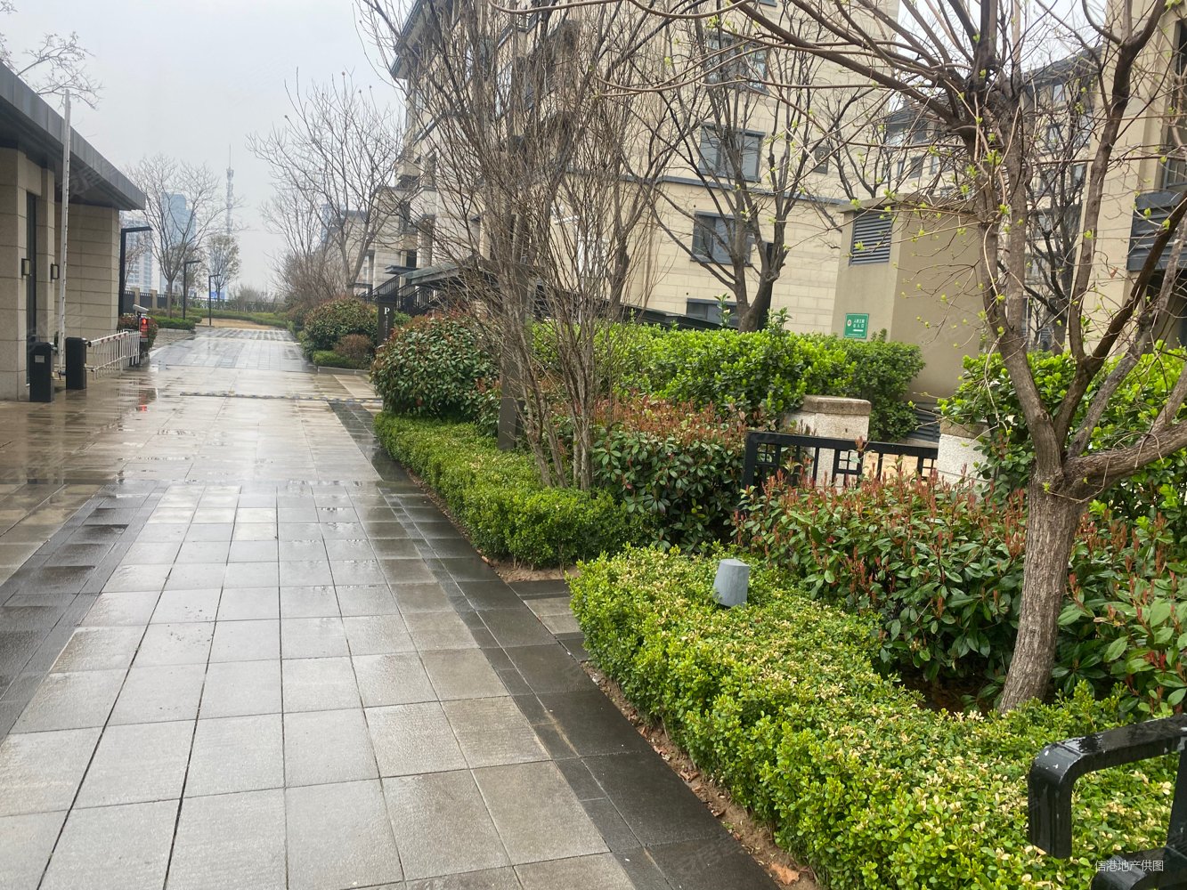 别墅,绿地香湖湾3号院二手房,79.6万,4室2厅,2卫,127平米-郑州安居客