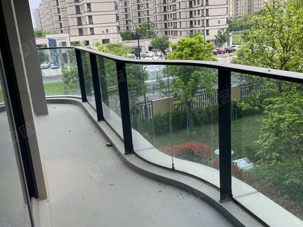 绍兴越城市区环内金昌白鹭凤林金昌白鹭凤林 4室2厅2卫出租房源真实