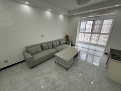 阜阳临泉光明南路套房 桂花苑一室一厅一卫不是合租屋内家具家电都齐全随时看房出租房源真实图片