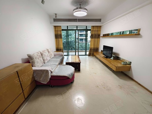 广州花都新区雅居乐雍华廷二期实拍大润发雅居乐雍华庭 三房 干净