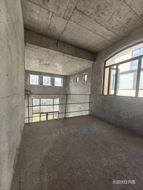 乐湾国际御景独栋出售,乐湾国际山湖御景(别墅)二手房,420万,5室3厅,4