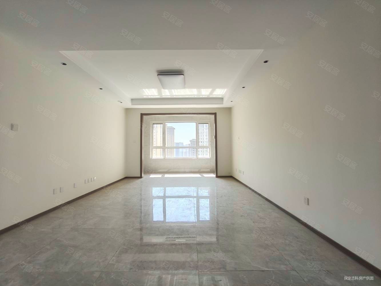 中国府3室2厅2卫127㎡南北139万