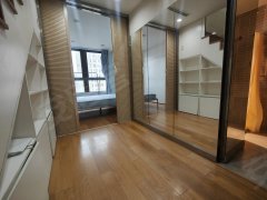 中海万锦城二期 1室1厅1卫  电梯房 精装修46平米
