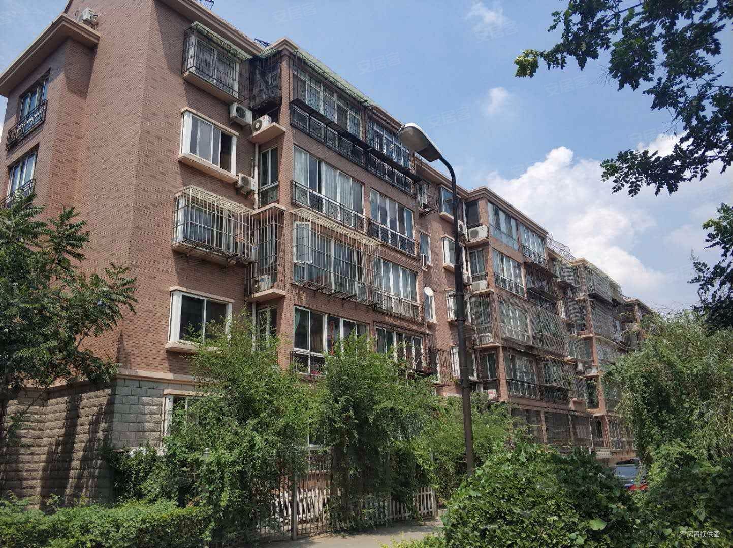 林枫花园2室1厅1卫94.06㎡南328万