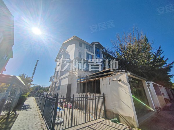 北京昌平小汤山南汤house(别墅)汤house(别墅) 3室2厅3卫 精装 干净