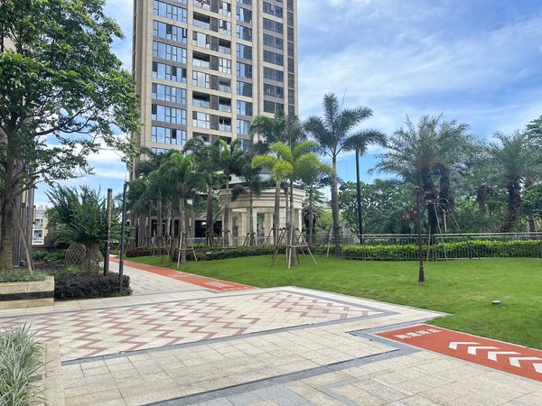 【多图】恒大锦苑,龙城国际租房,恒大锦苑大两房,豪华全新定制,地铁口