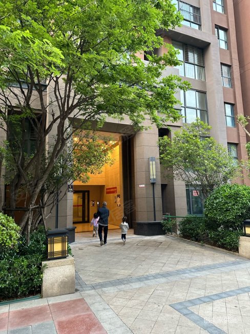 绿都紫荆华庭和园3室2厅1卫99㎡南116万