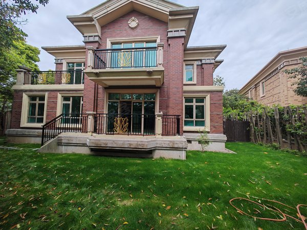 上海浦东联洋御翠园御翠园新出精装独栋,随时看房,可以长租出租房源