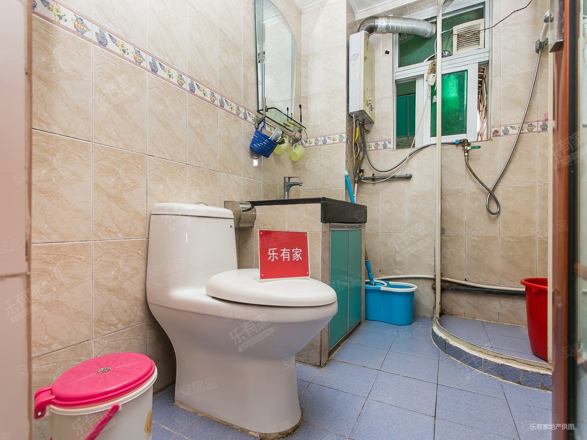 泰华锦绣城2室2厅1卫79.5㎡南北312万