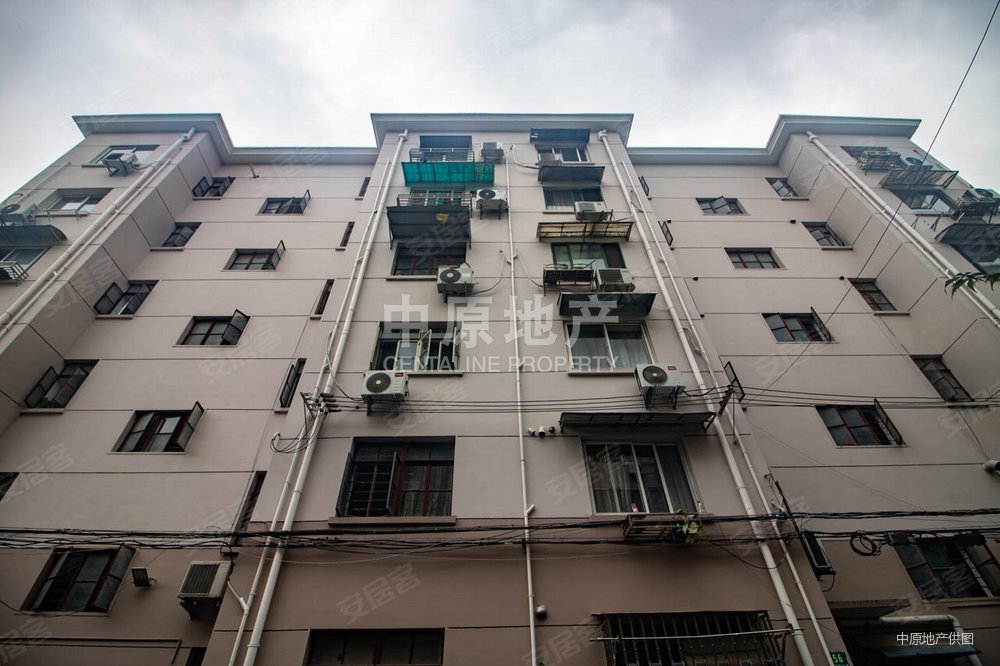 海波花苑 3房 房型正气 视野无遮挡 得房率高 看房方便