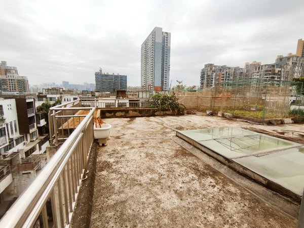 深圳龙岗龙岗中心城中央悦城尚景地铁口精装复式洋房多个阳台加露天