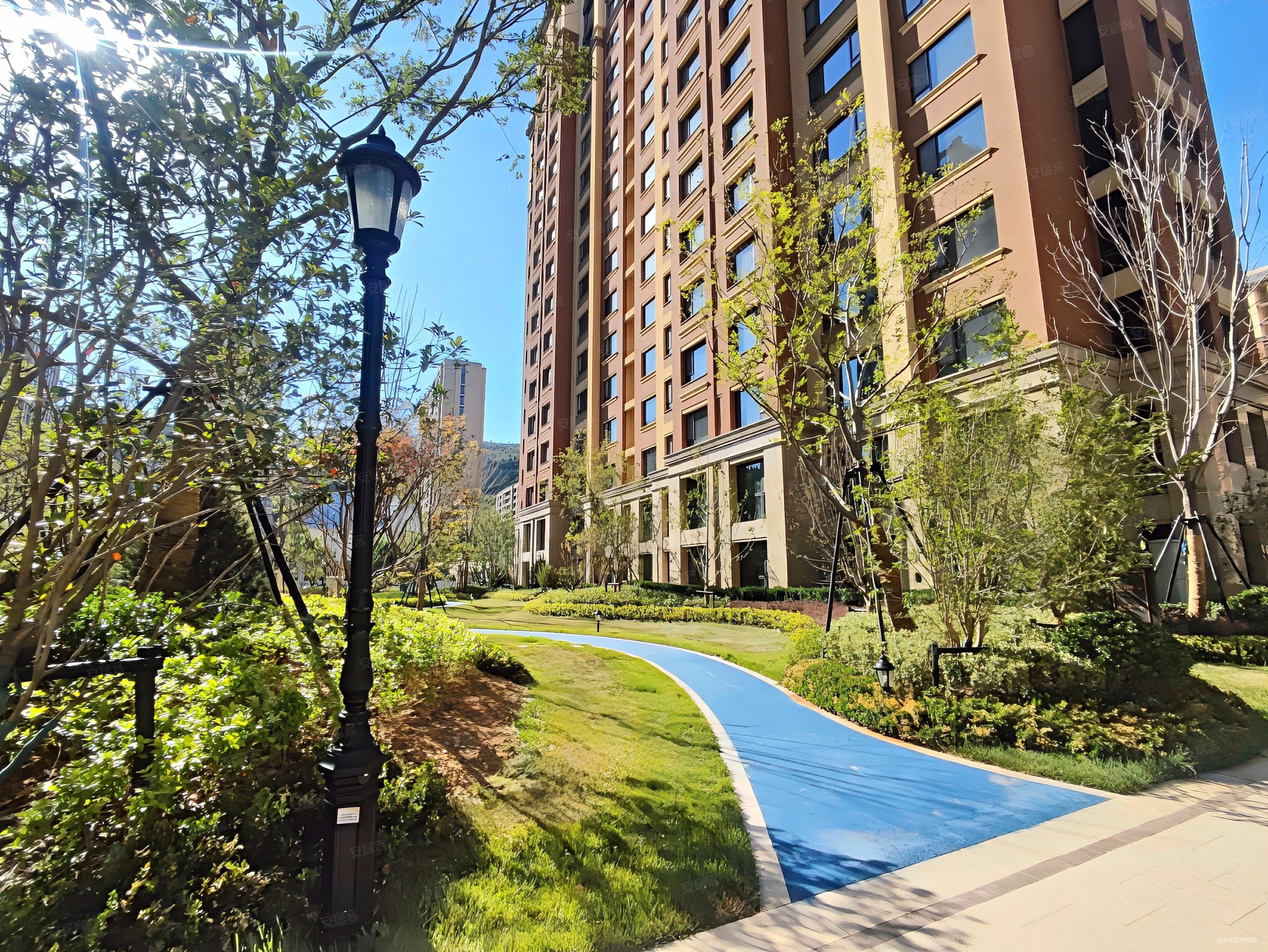 楼间距大全天采光 楼下泳池儿童乐园,历城绿城玉兰花园三期润园二手房