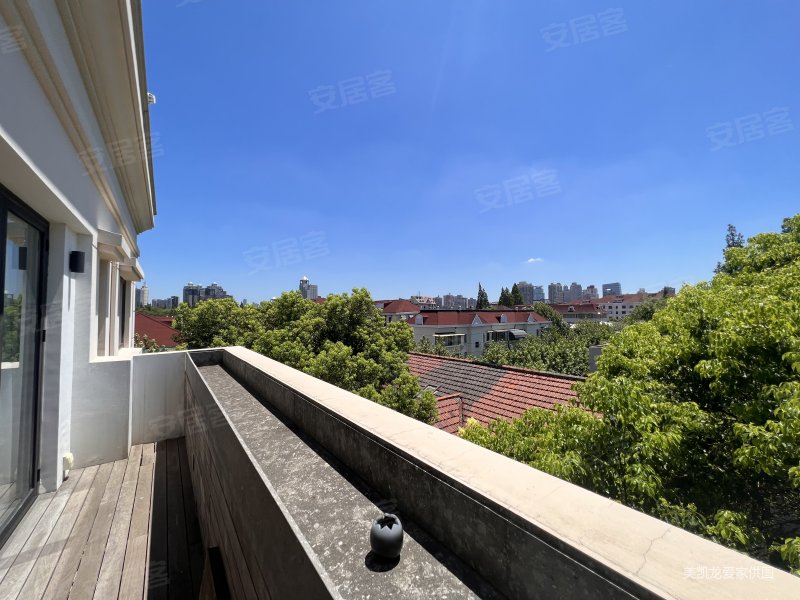 诚意出售,看房方便,丹枫苑二手房,2000万,2室2厅,2卫,109平米-上海