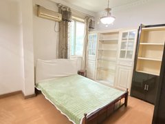 重庆南岸南坪俺自己的房子 可短租 价格可谈 没任何中介废 东东摩南坪万达出租房源真实图片