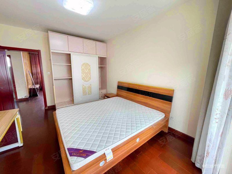 大学城实验 一室租金可抵月供 精装送地下室,山东女子学院教职工宿舍