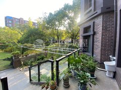 上海浦东杨思精装洋房复式，赠大花园，赠地下室，看房随时出租房源真实图片