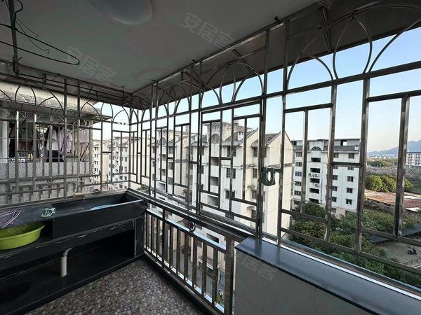 福州闽侯大学城美岐小区实拍!永嘉!国标水电!商圈o距离大三房!